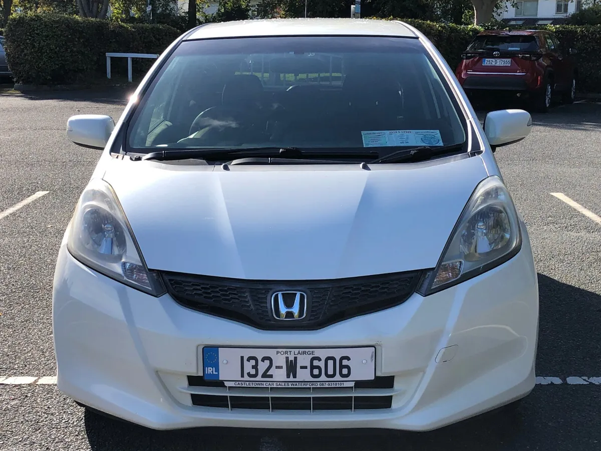 Honda Fit AUTOMATIC, NCT, PLEASE READ ADD - Image 2