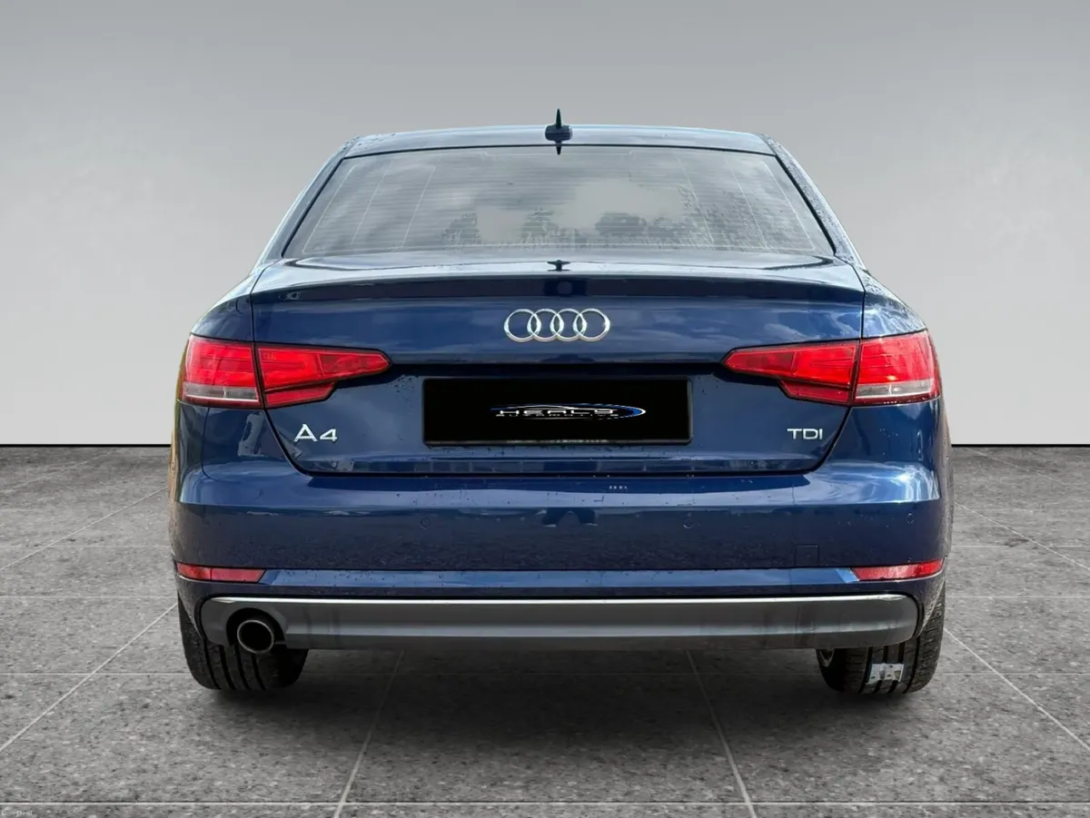 AUDI A4 2.0 TDI SE ULTRA 148BHP - Image 4