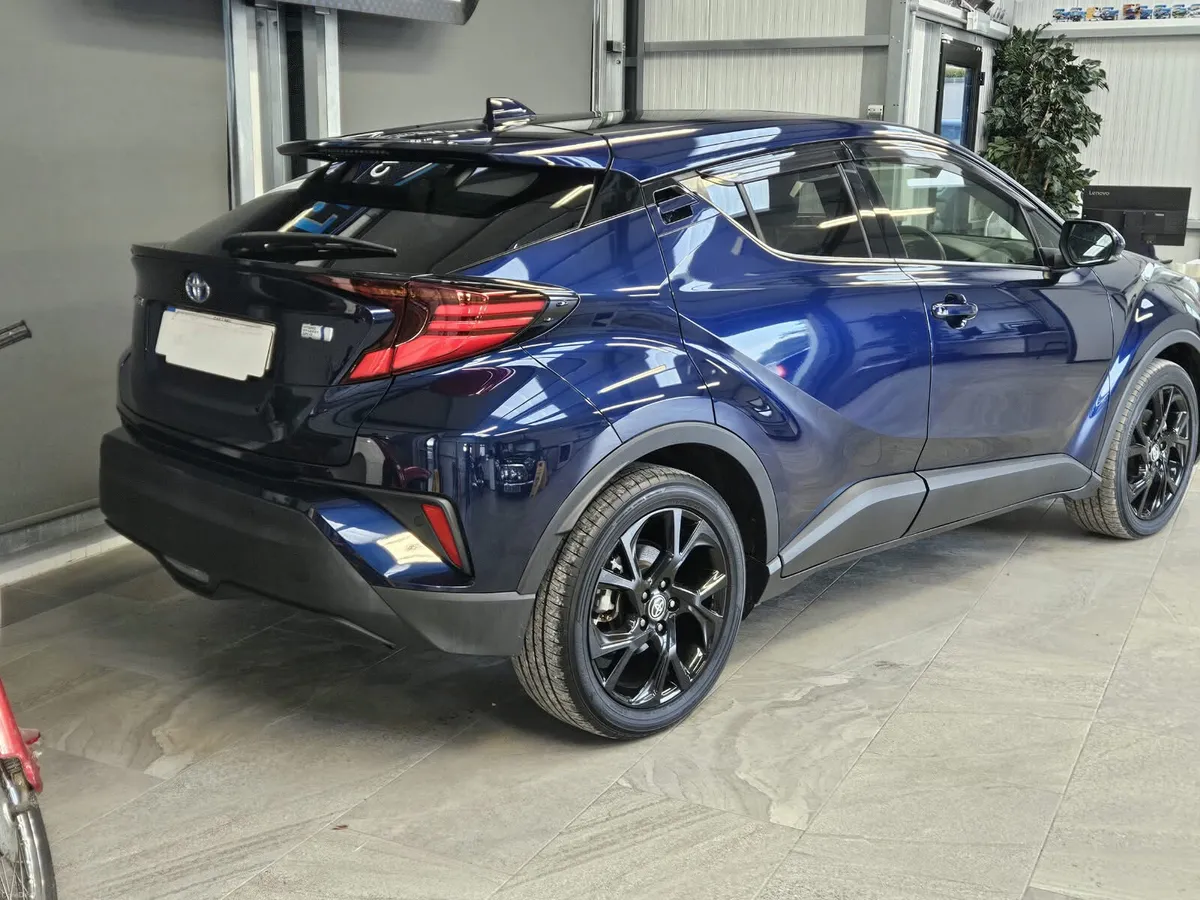 21 TOYOTA CHR HYBRID SPORT EDITION HIGH SPEC - Image 4