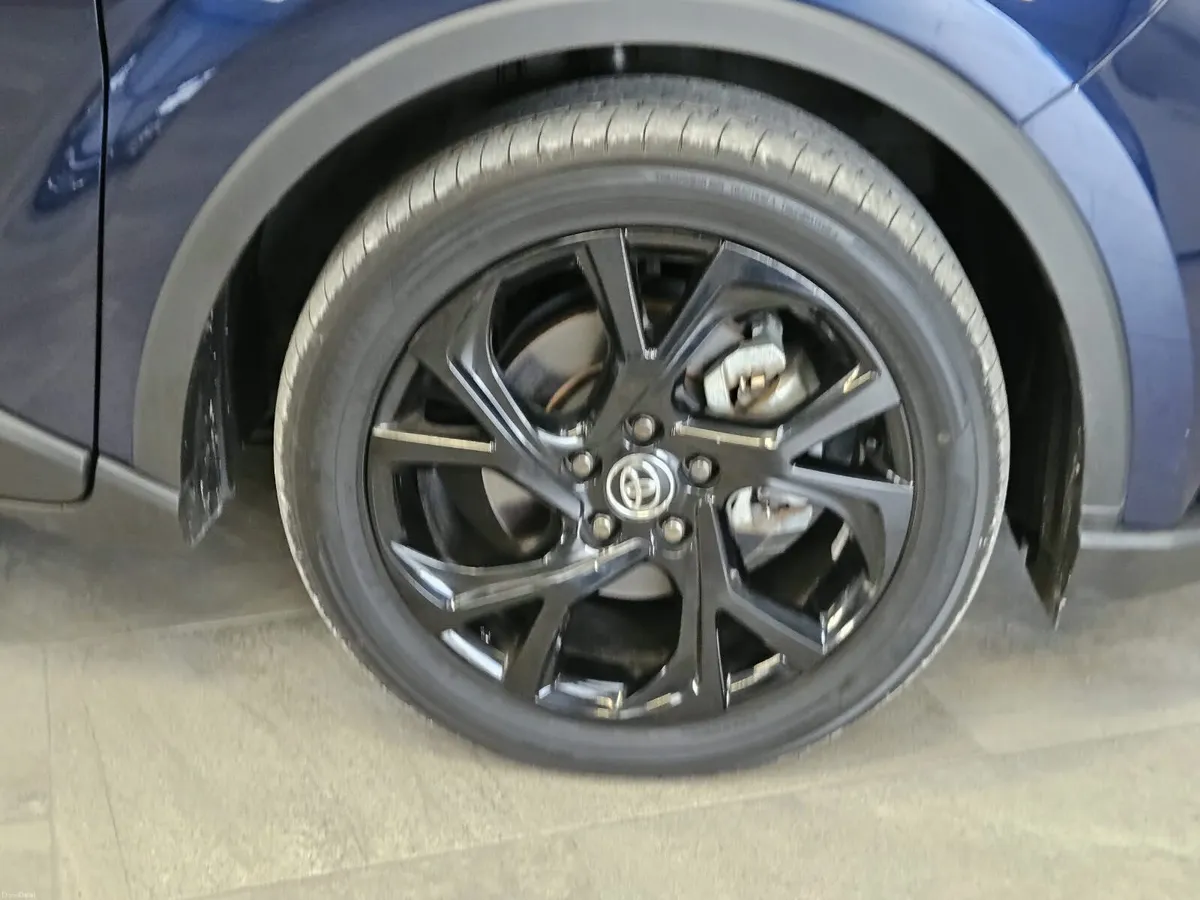 21 TOYOTA CHR HYBRID SPORT EDITION HIGH SPEC - Image 6