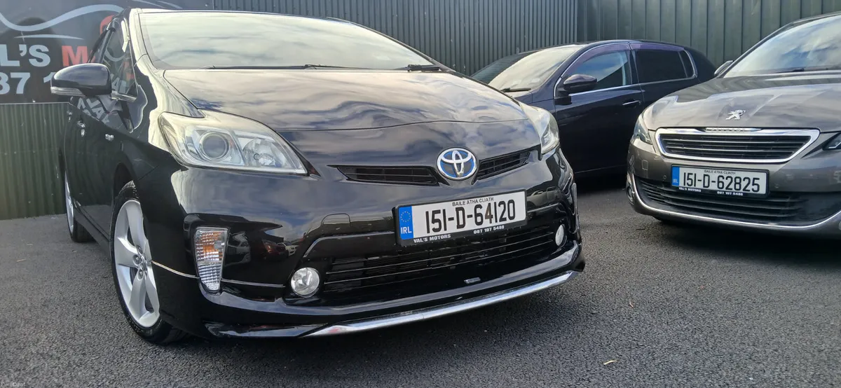 15 Toyota Prius  New NCT 08-27 Low Mileage - Image 4