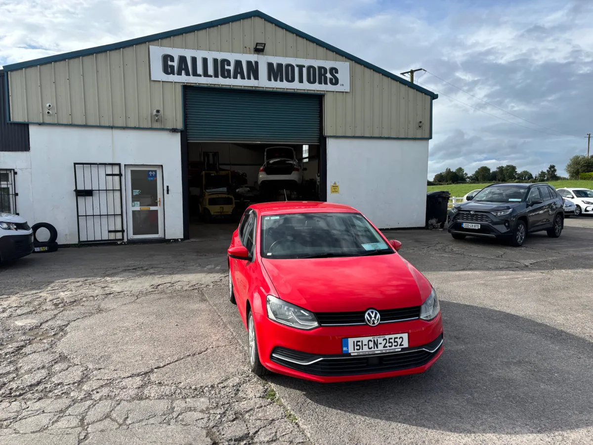 Volkswagen Polo 2015 - Image 2