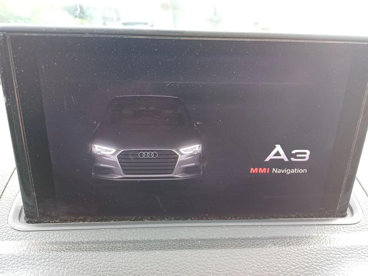 Audi A3 2018 - Image 2