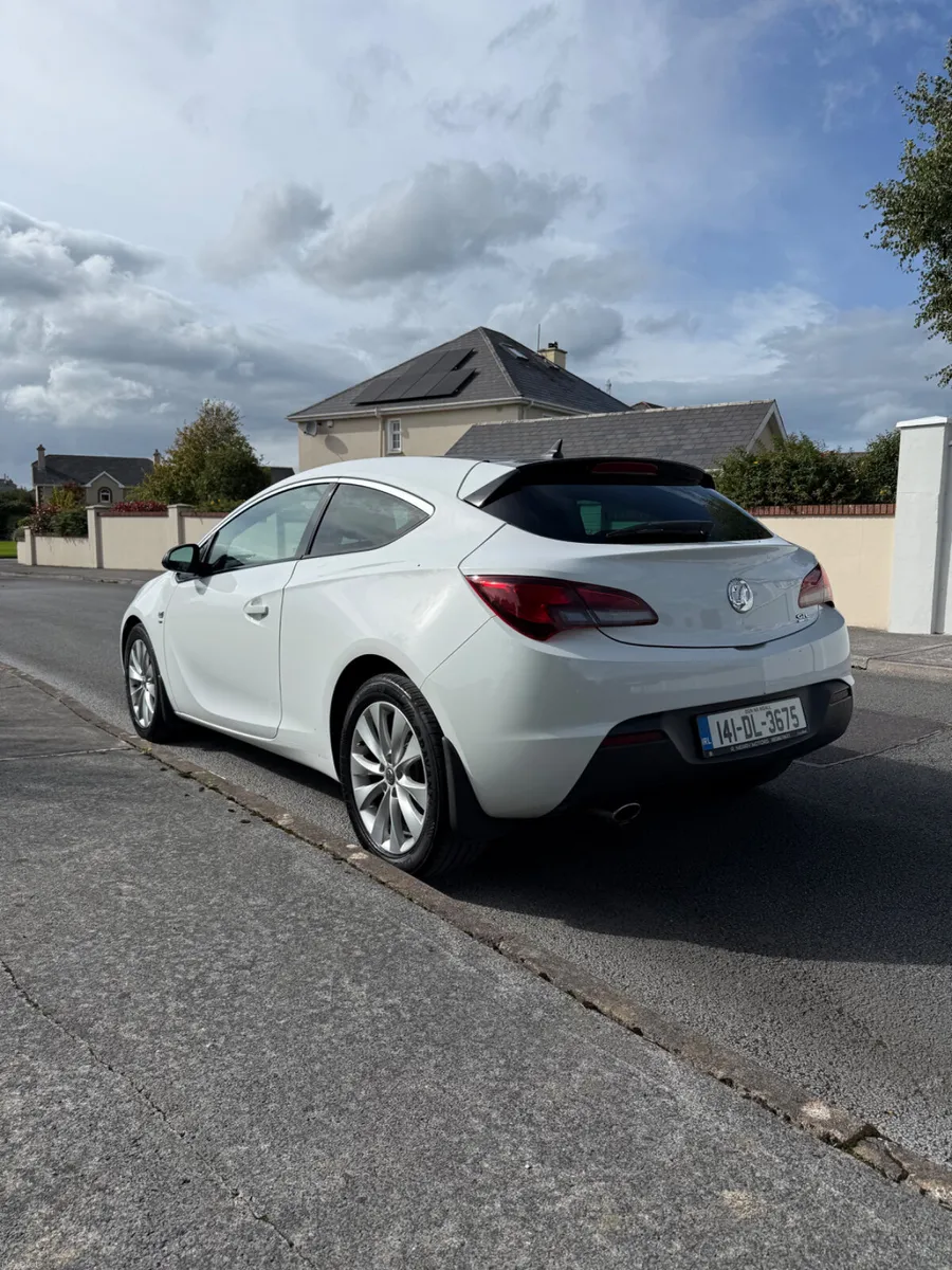 2014 OPEL ASTRA GTC FRESH NCT 08-27 - Image 4