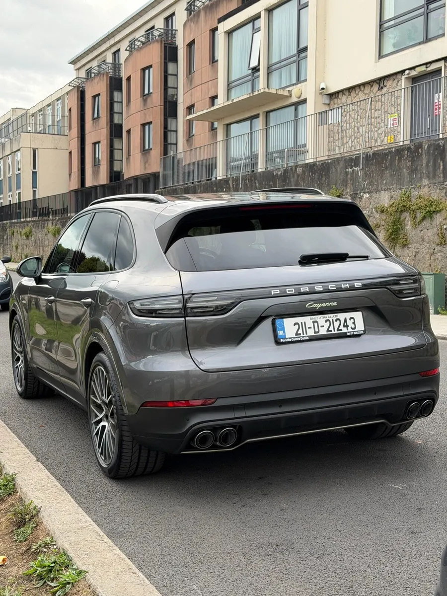 Porsche Cayenne E Hybrid - Image 1
