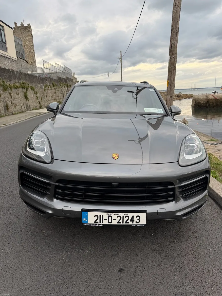 Porsche Cayenne E Hybrid - Image 4