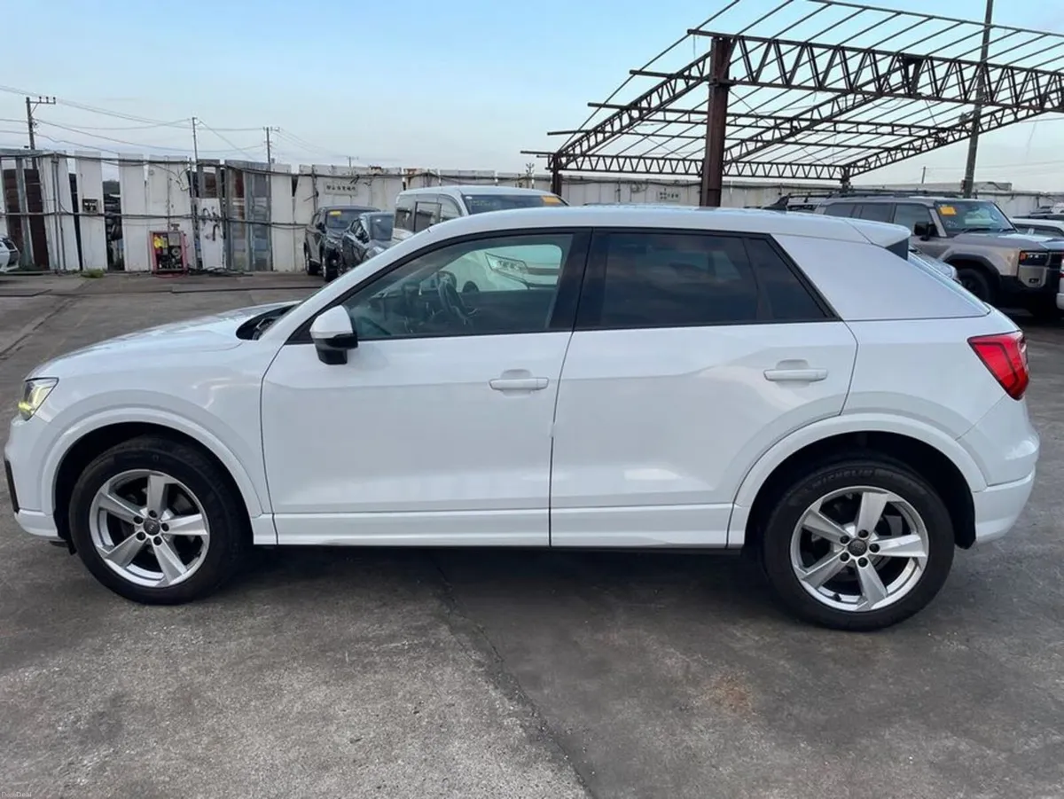 Audi Q2 192 30 TFSI Sport - Image 3