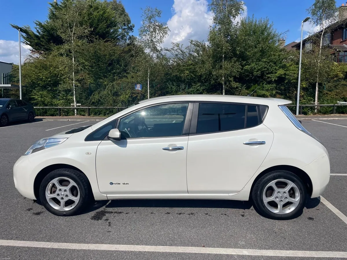 Nissan Leaf 2015, NCT 05/2027 - Image 4