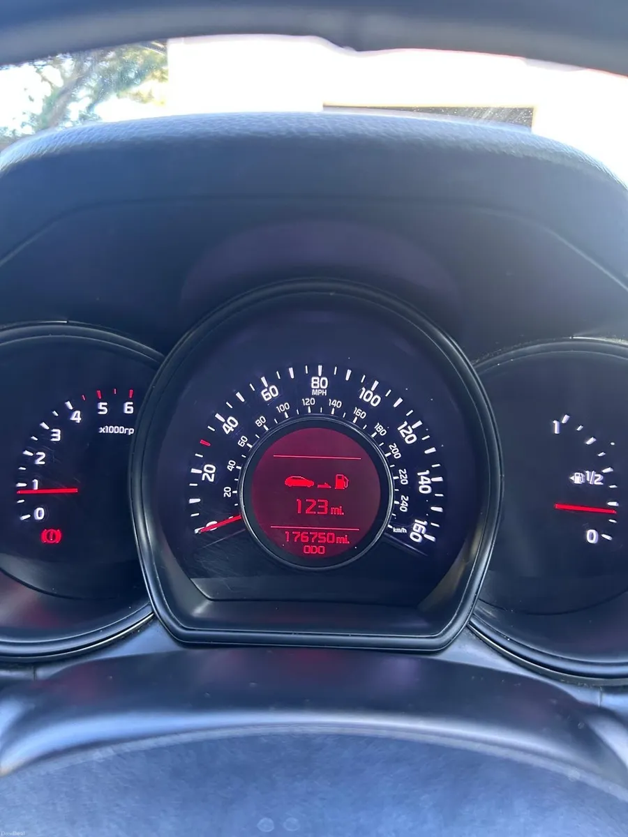 2013 Kia ceed 1.4 dsl - Image 2