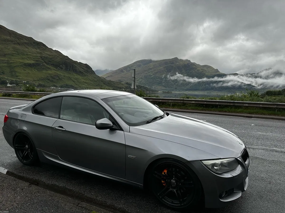 BMW E92 320D 2012 - Image 2