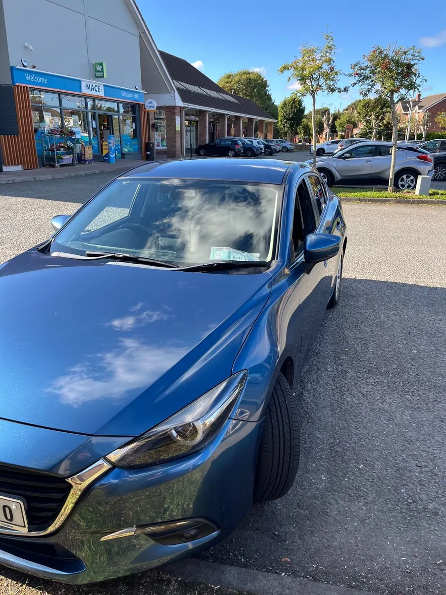 Mazda Mazda3 2017 - Image 3