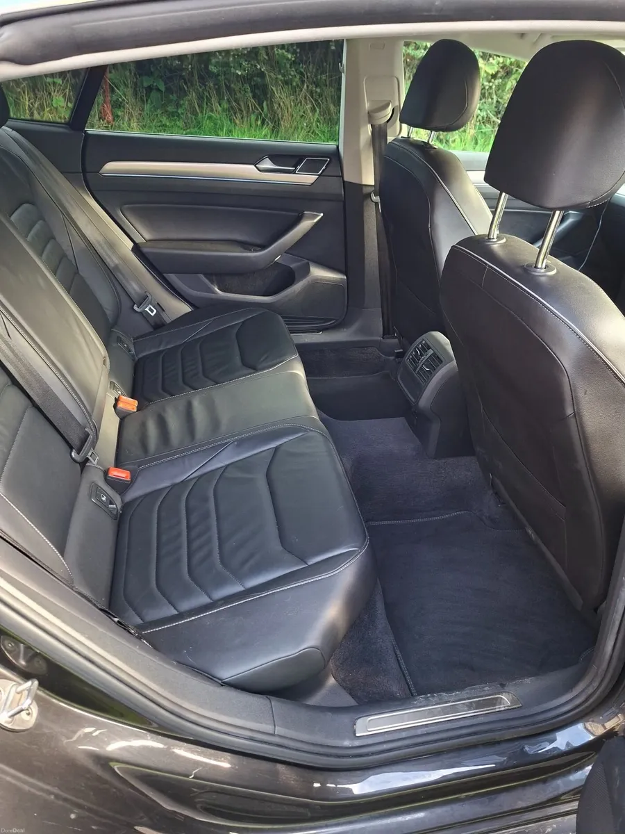 Volkswagen Arteon 2018 - Image 3