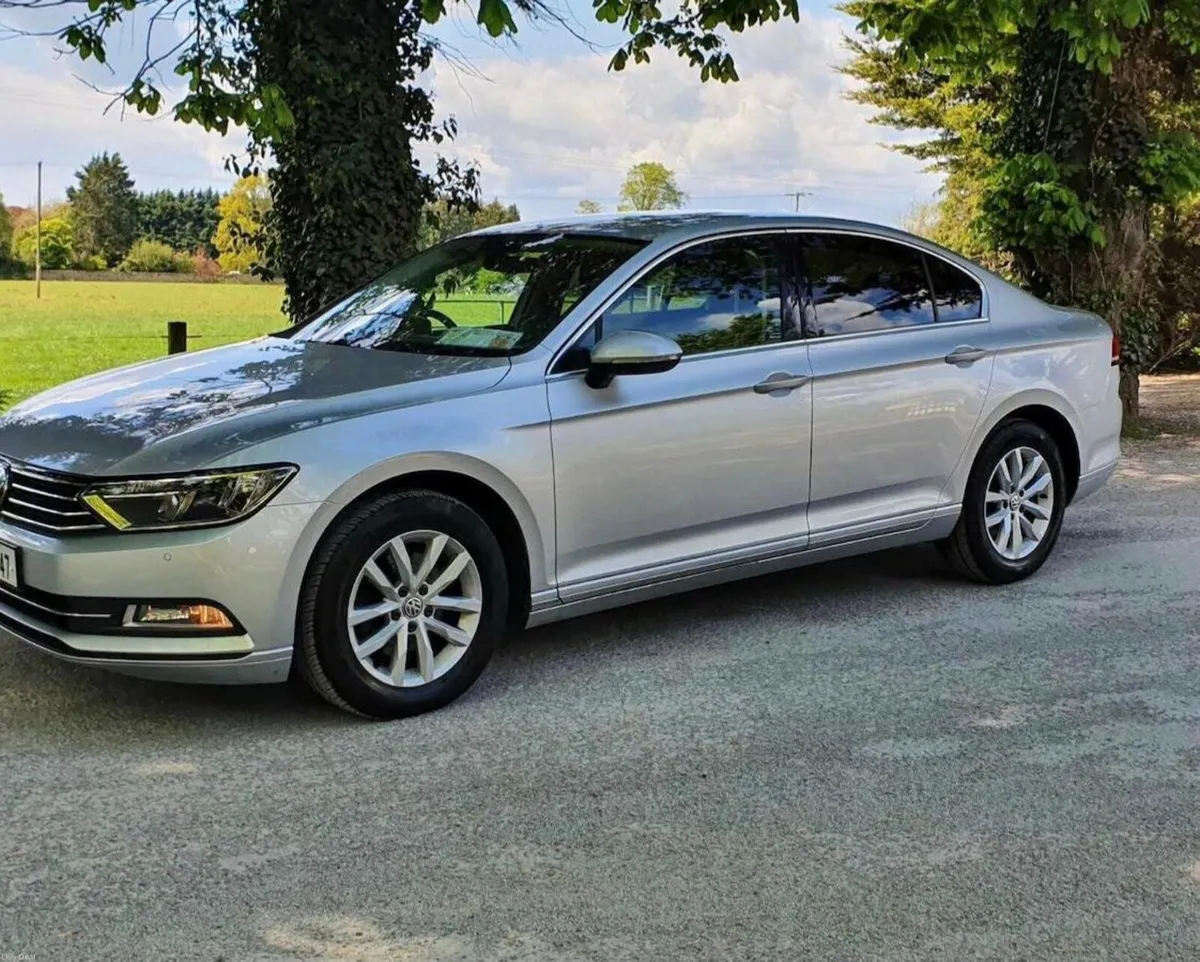Volkswagen Passat 2015 - Image 4