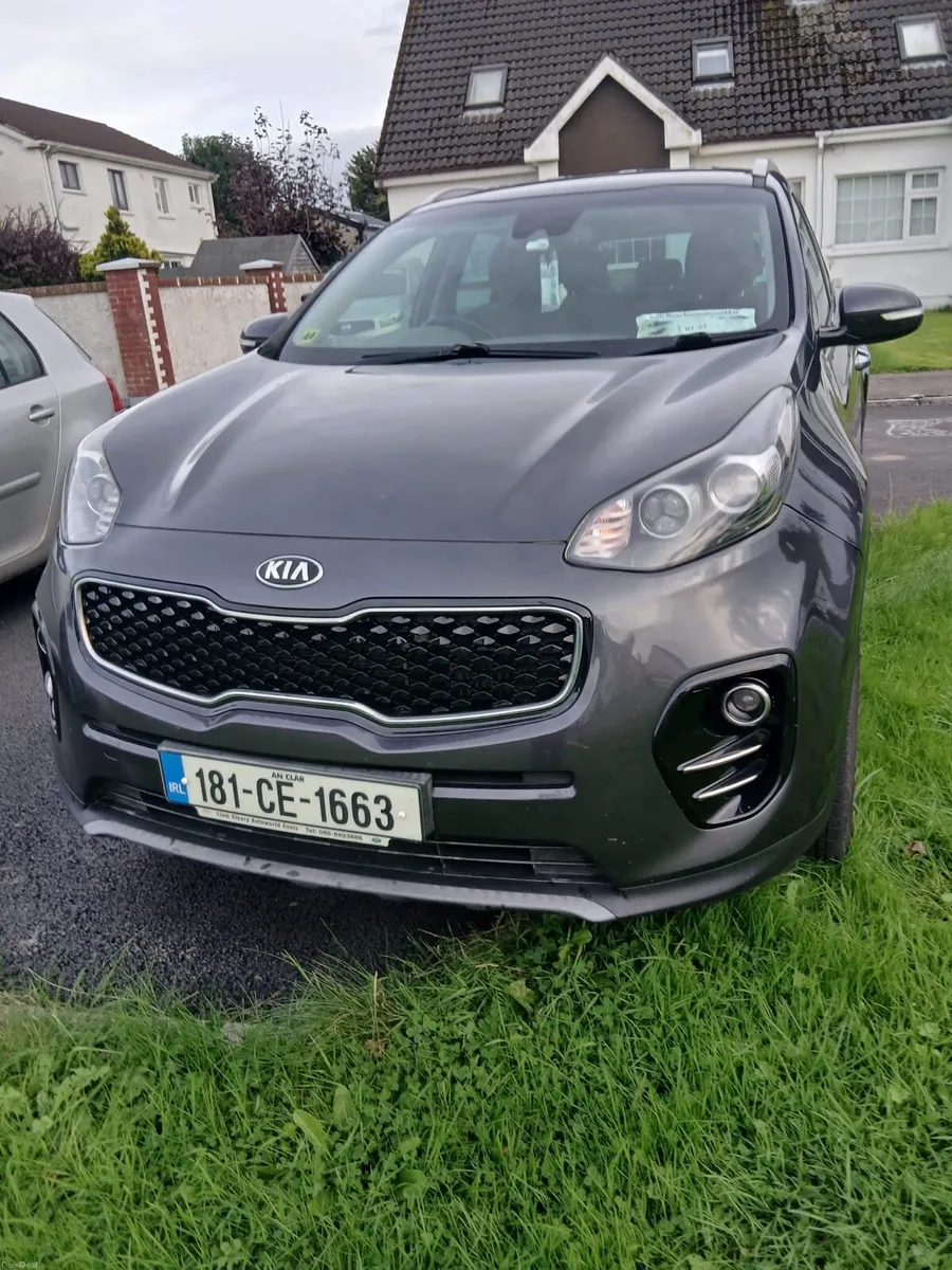 KIA SPORTAGE - Image 1