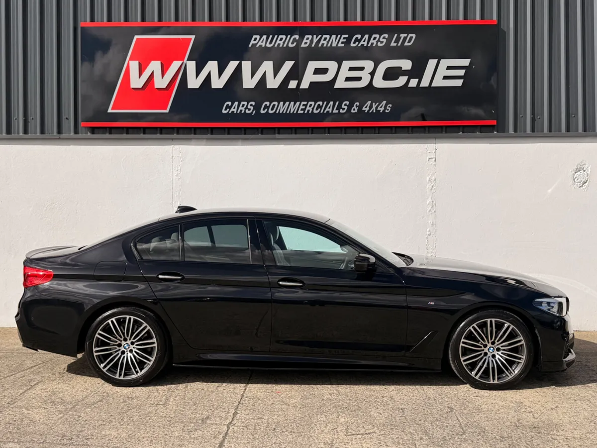 BMW 5-Series 520D M-Sport Auto 2017 - Image 3