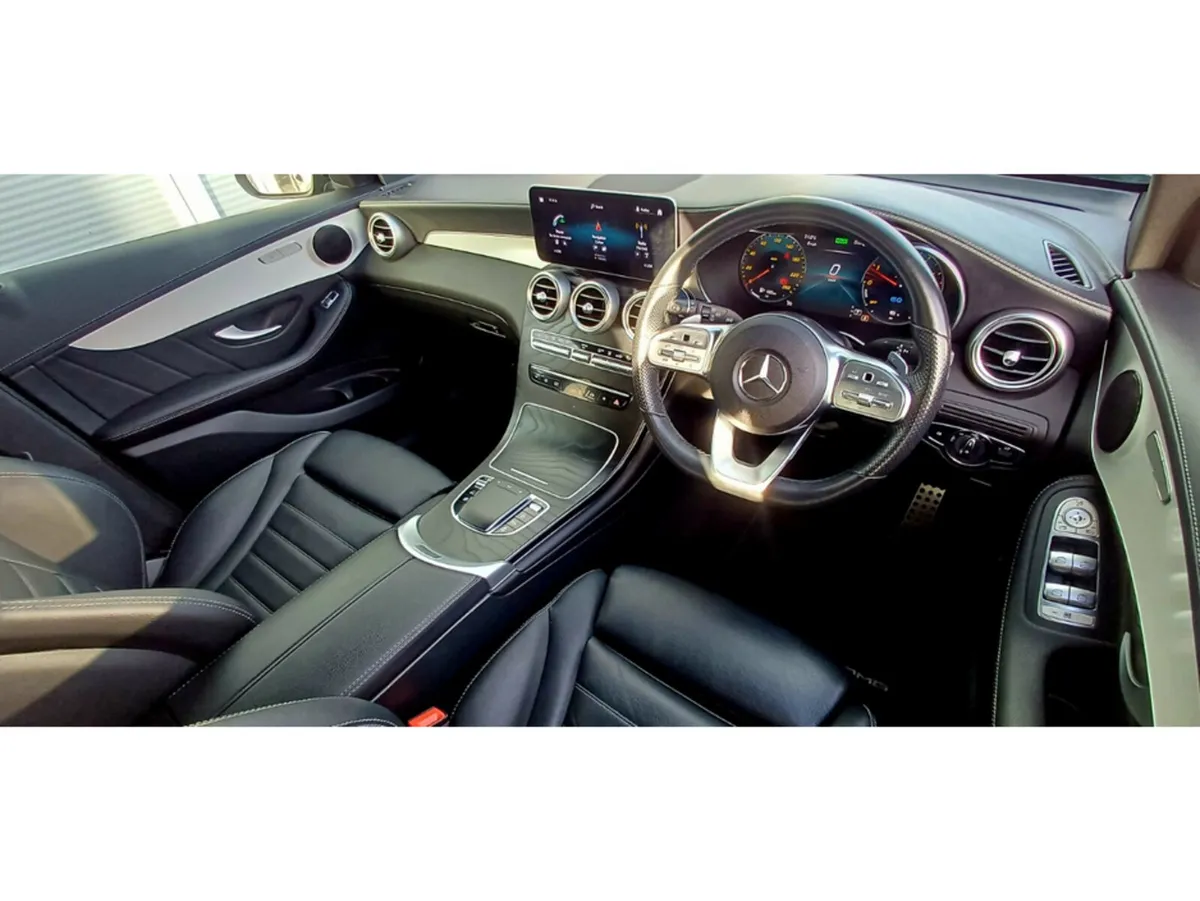 Mercedes-Benz GLC 300de AMG LINE PREMIUM  4MATIC - Image 4