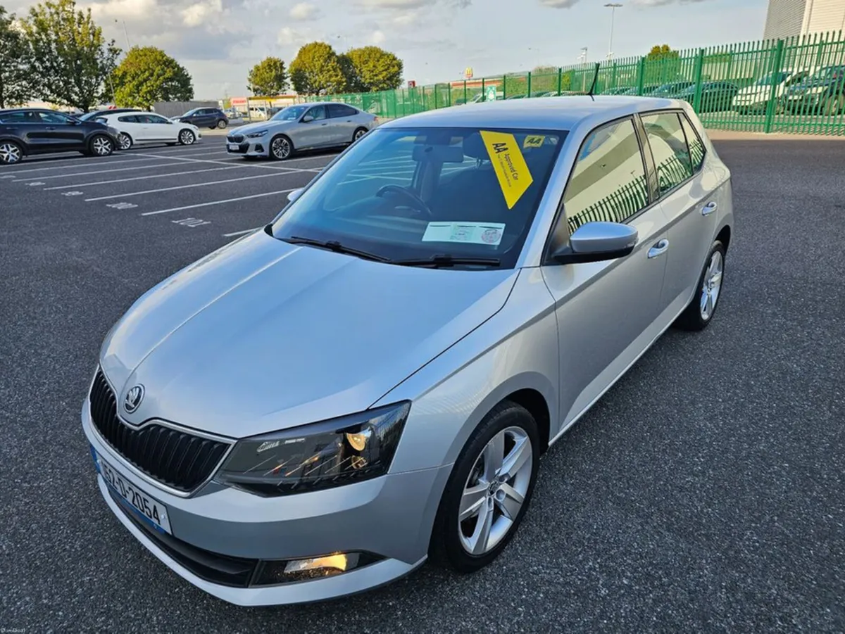 Skoda Fabia 1.0 PETROL, AMBITION MODEL, FULL SERVI - Image 6