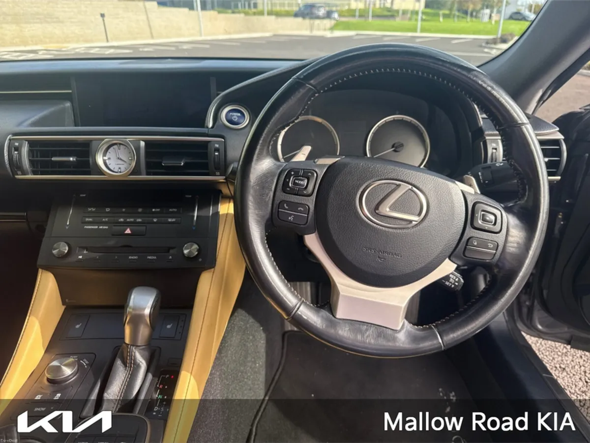 Lexus RC RC300H EXECUTIVE 2DR AUTO - Image 5