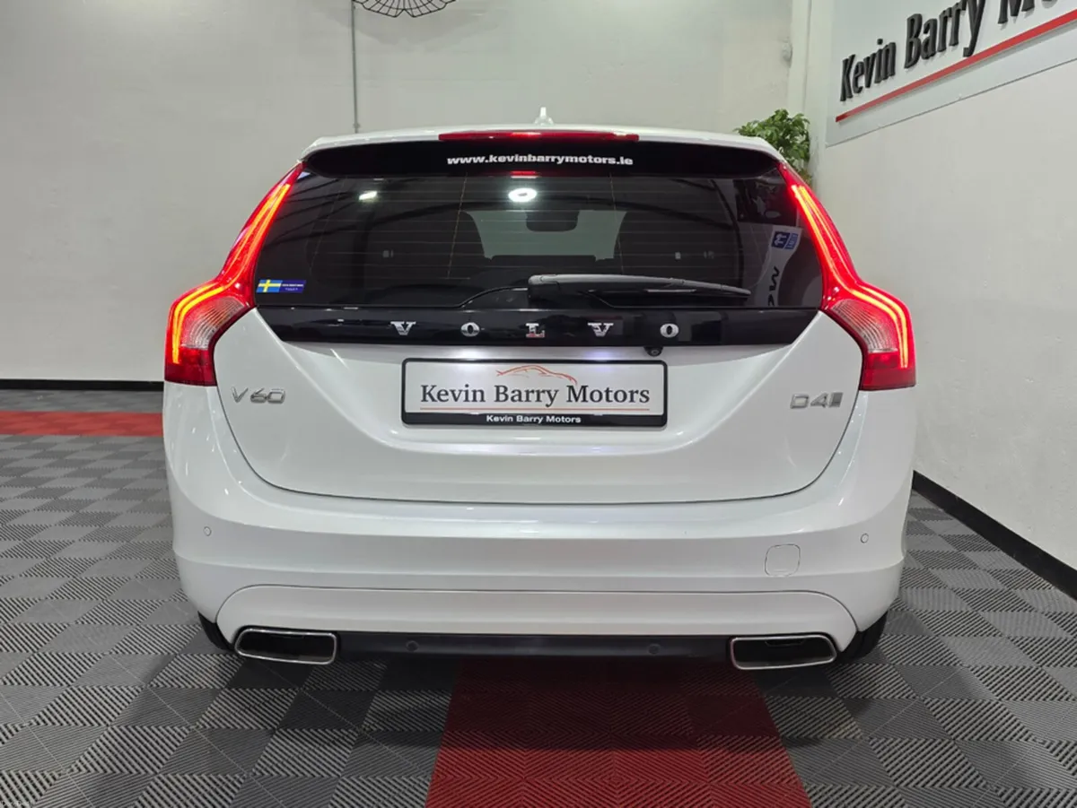 Volvo V60 **DEPOSIT TAKEN** - Image 3