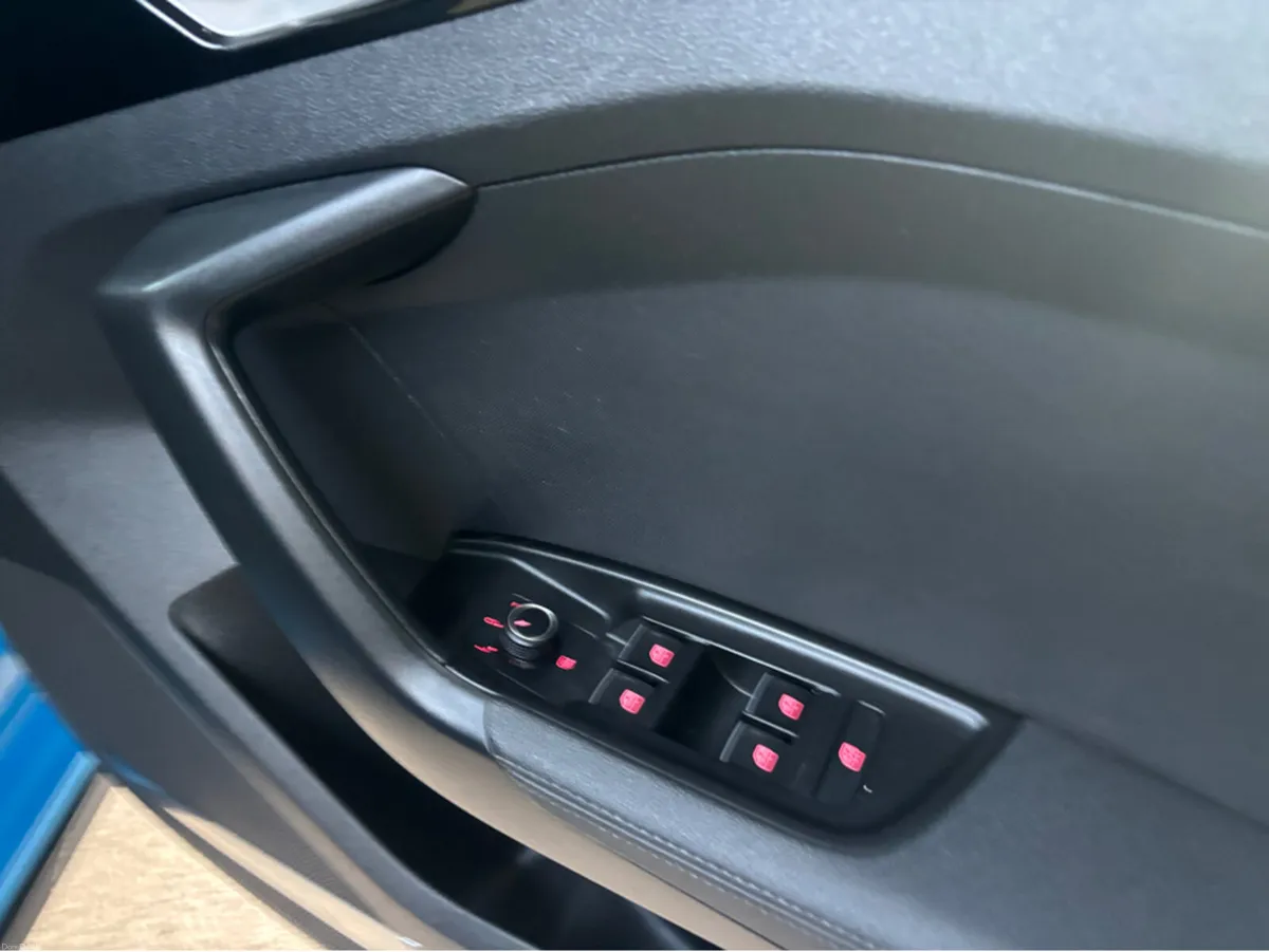 Audi A1 SPORTBACK 30 TFSI 116HP S LINE 4DR baby bl - Image 6