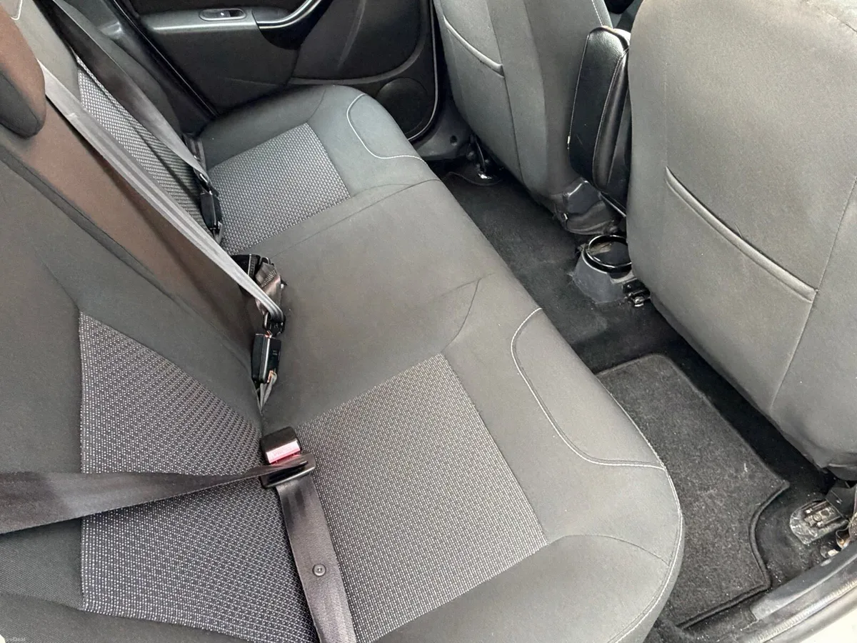Dacia Duster 1.5 DCI Low Mileage - Image 6