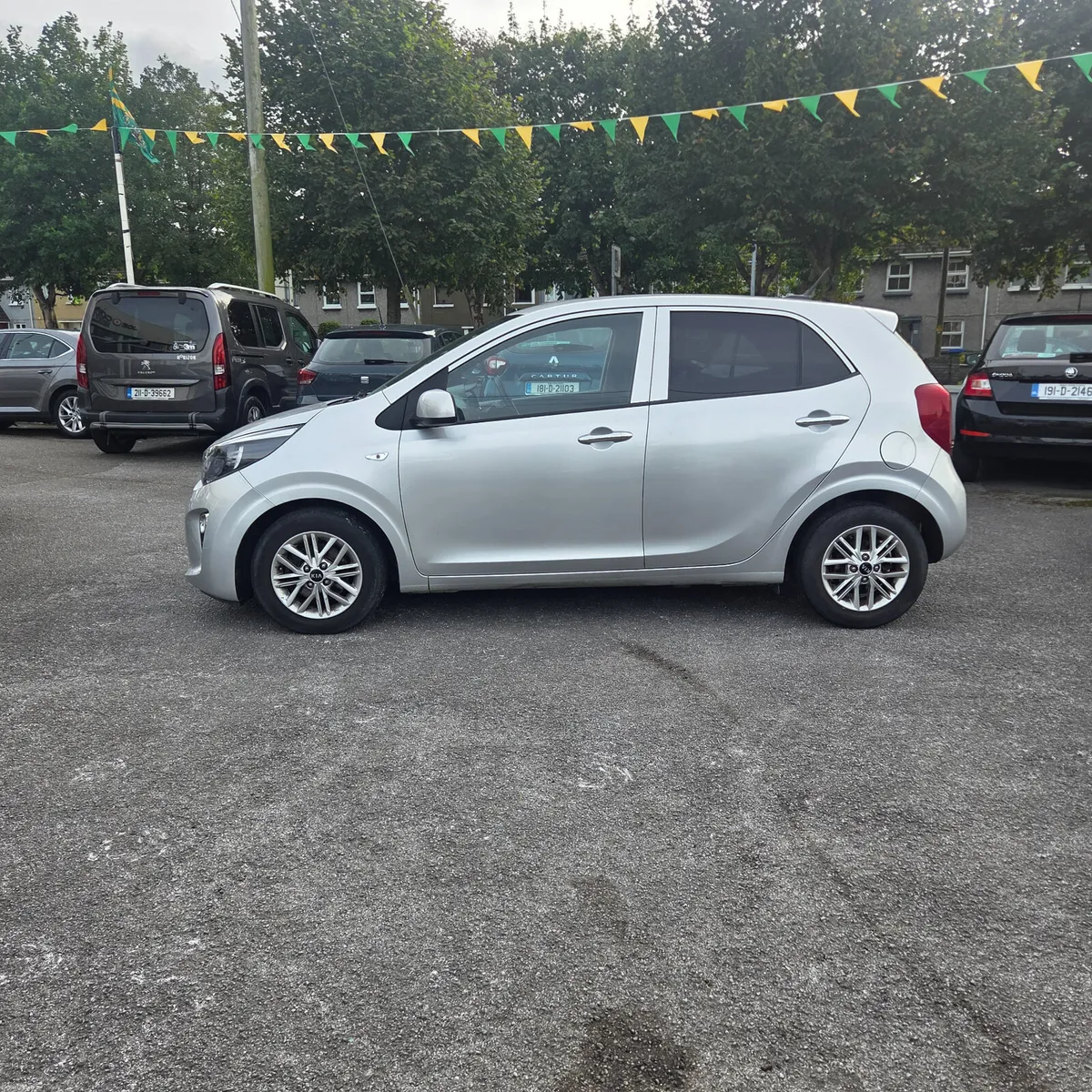Kia Picanto 2021 AUTO 1.0 5DR - Image 5