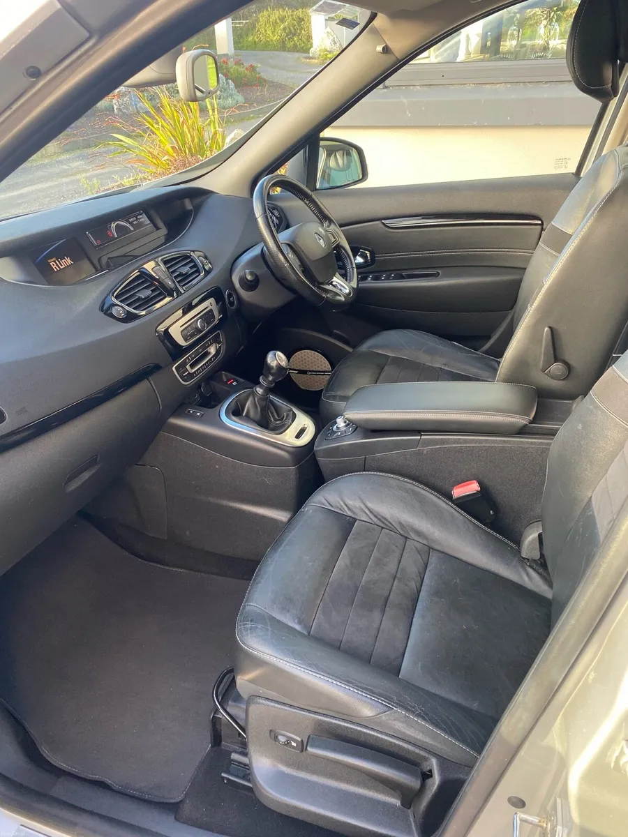 Renault Grand Senic - Image 6