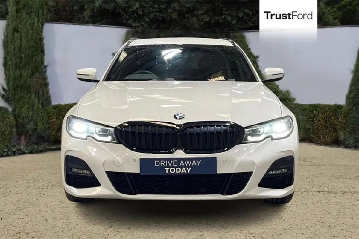 BMW 3-Series 320d xDrive MHT M Sport 5dr Step Auto - Image 6