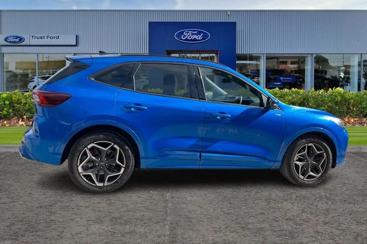 Ford Kuga 1.5 EcoBoost ST-Line X 5dr - Image 3