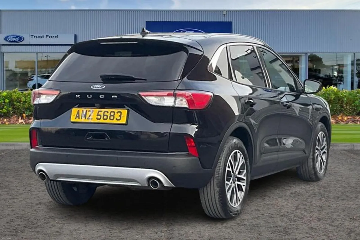 Ford Kuga 1.5 EcoBlue Titanium Edition 5dr - Image 4