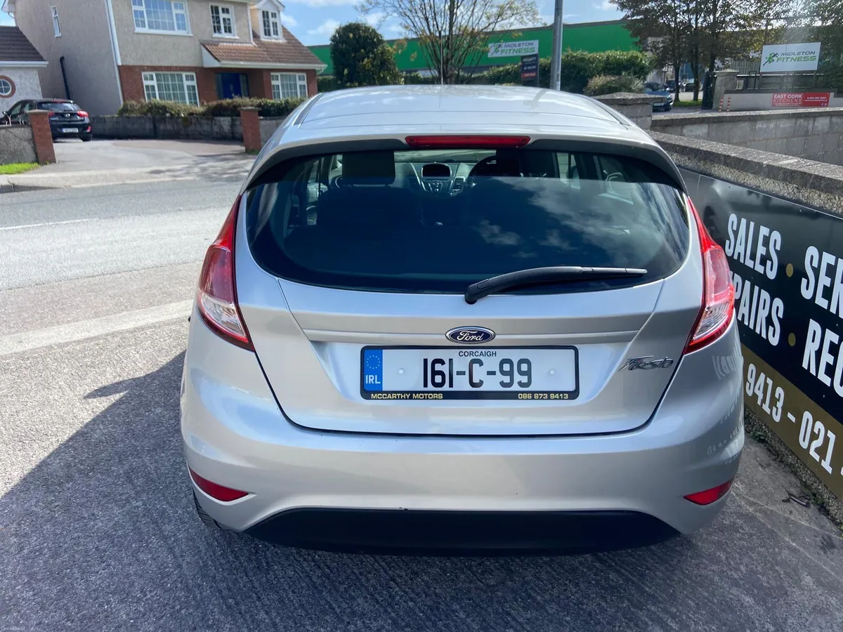 Ford Fiesta Zetec - Image 3
