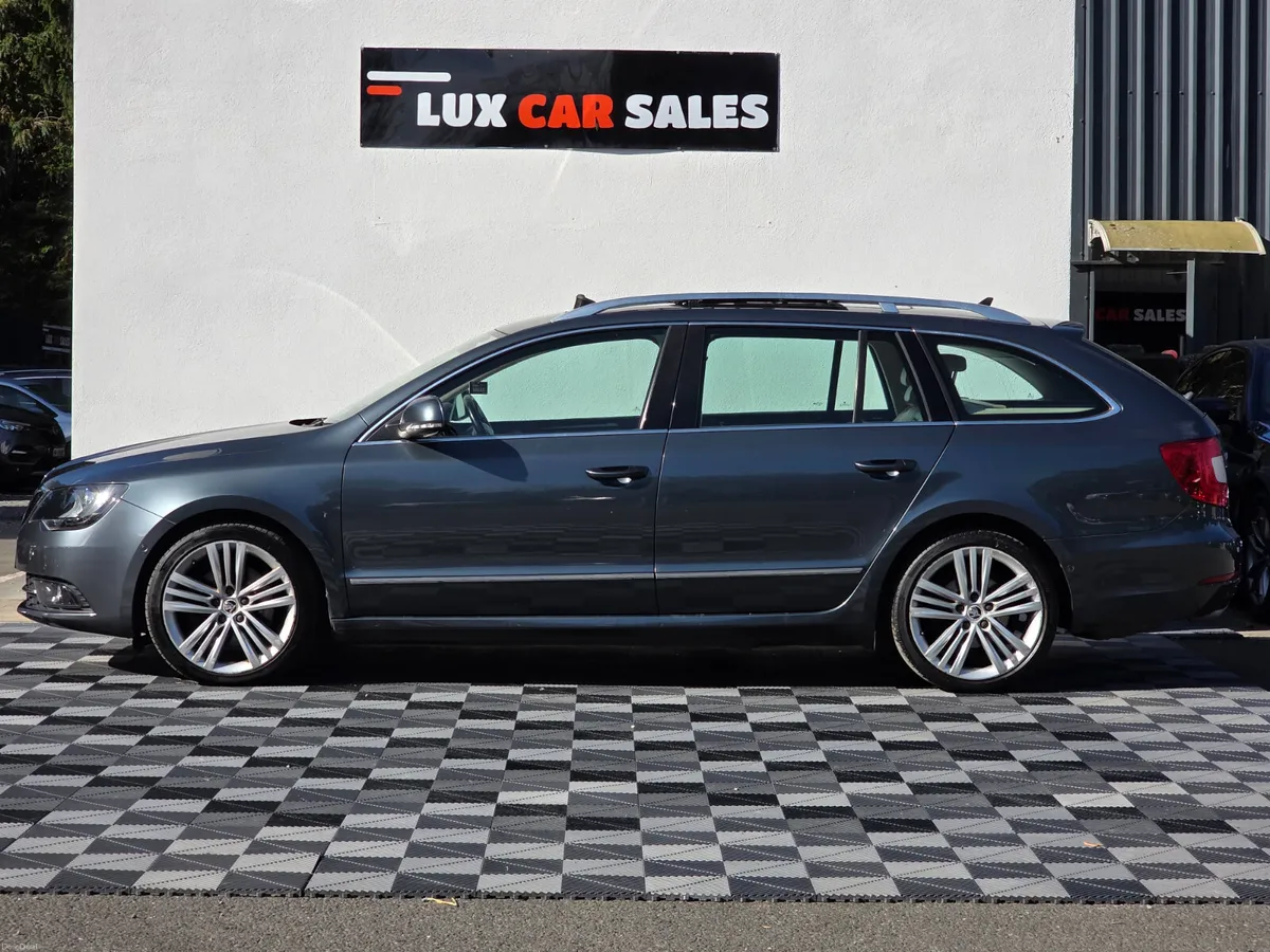 Skoda Superb 2015 - Image 3