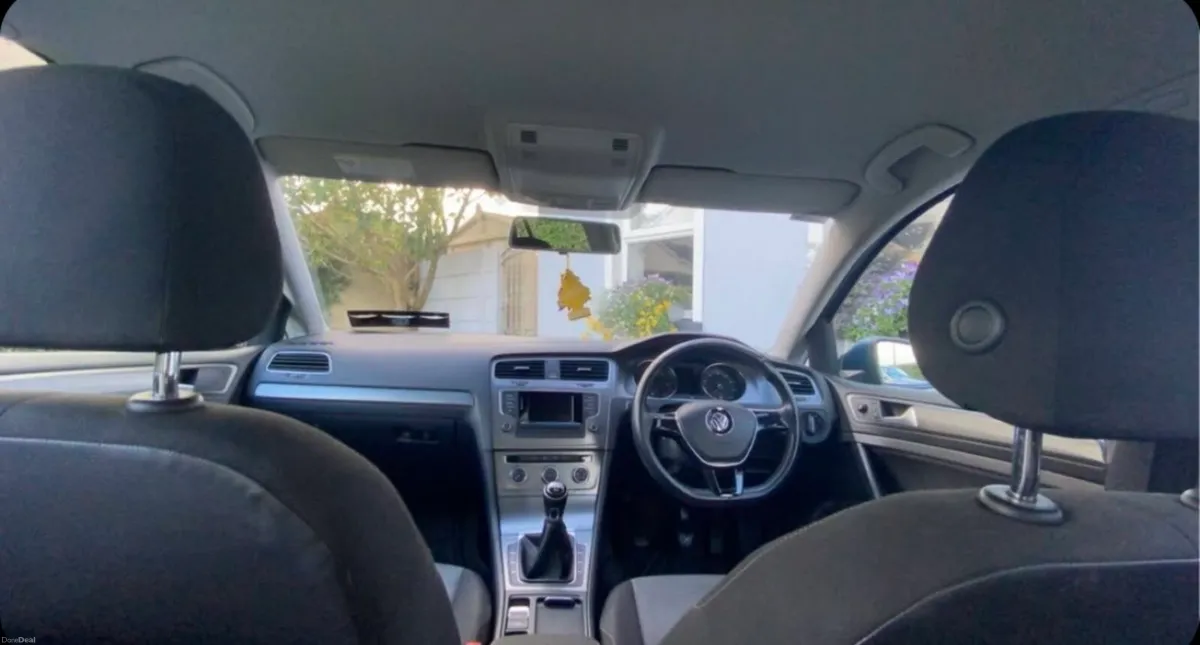 VW Golf - Image 4