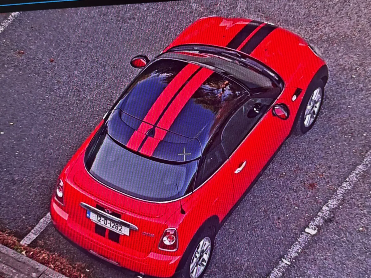 Mini Cooper 2012 - Image 1