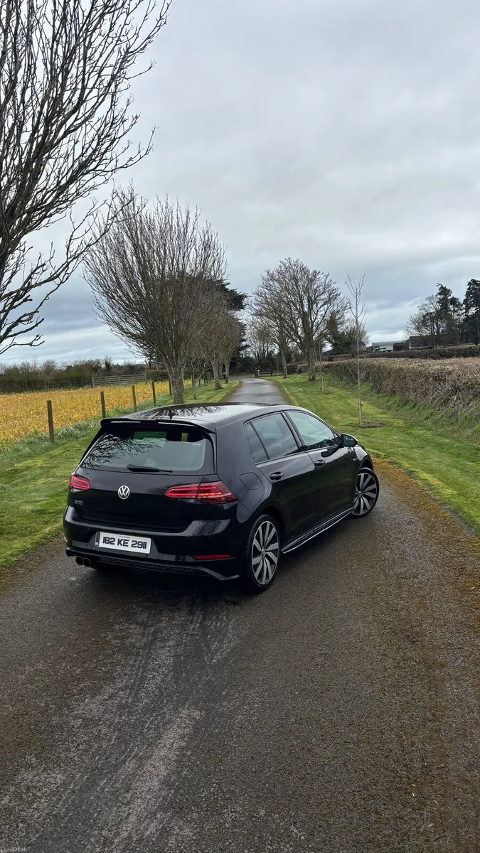 VW Golf GTE - Image 3
