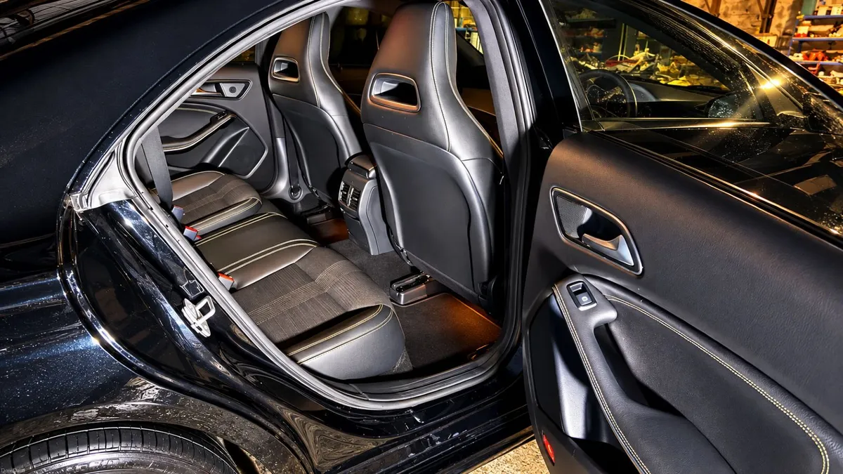 Mercedes-Benz CLA 2017 - Image 4