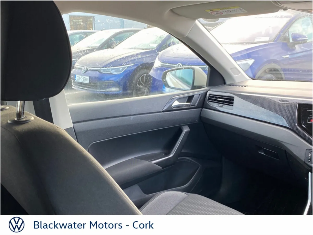 Volkswagen Polo 1.0TSI 5DR COMFORTLINE AUTOMATIC - Image 4