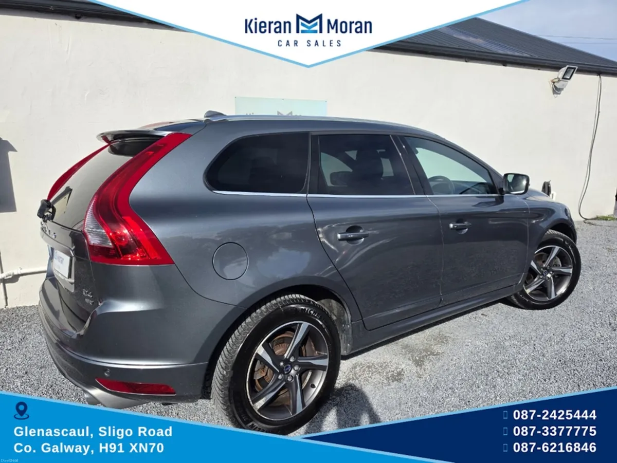 Volvo XC60 2.4D D4 R-DESIGN LUXURY AWD - Image 4