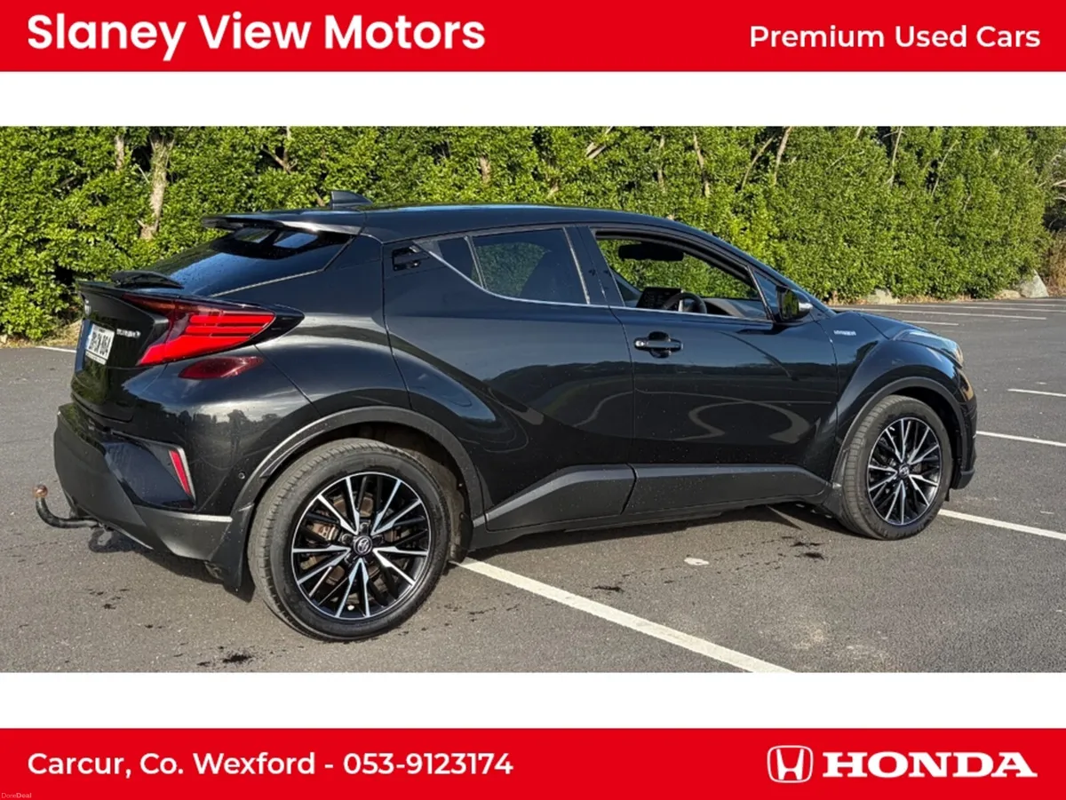 Toyota C-HR 1.8 HYBRID SOL 4DR A AUTO - Image 3