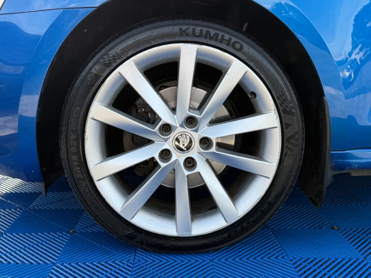 Skoda Octavia C STYLE - 2.0L DIESEL - AUTO - 12M W - Image 2