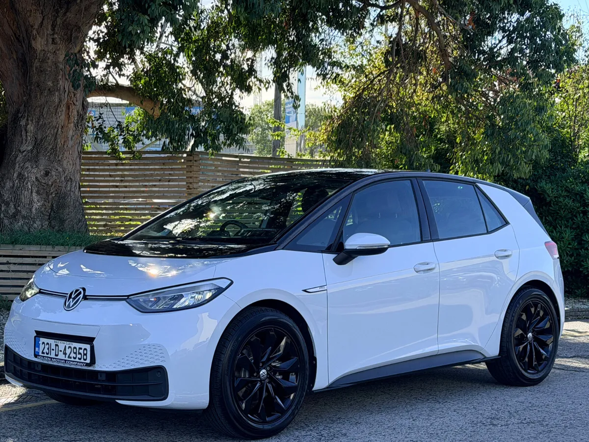 2023 Volkswagen ID.3 - Image 3
