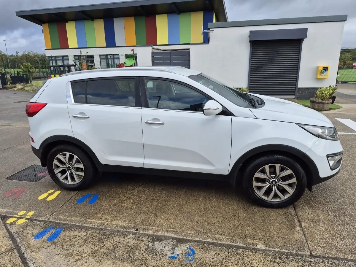 2015 Kia Sportage – Spotless Family Car - Image 3