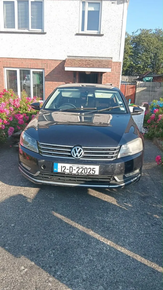 Volkswagen Passat 2012 - Image 1