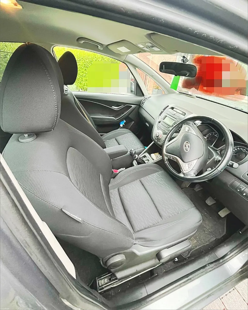 Hyundai ix20 2013 - Image 3
