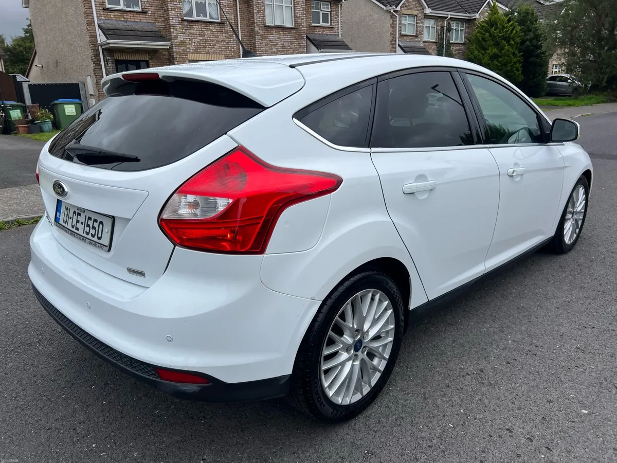 2013 Ford Focus Zetec Nct & Taxed - Image 5
