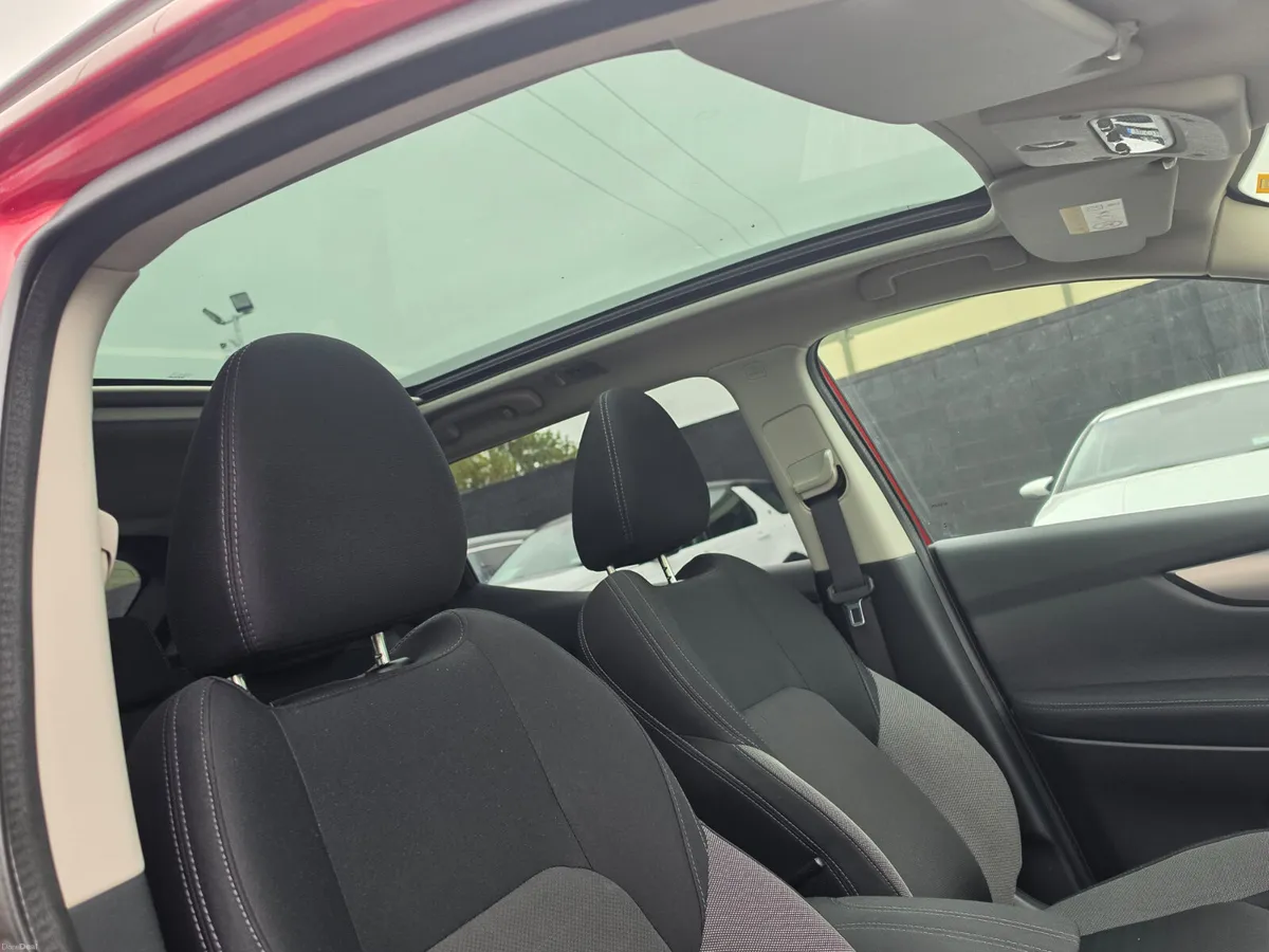 2018 Qashqai 1.5d Nconnect/FSH/High-spec/Warranty - Image 6