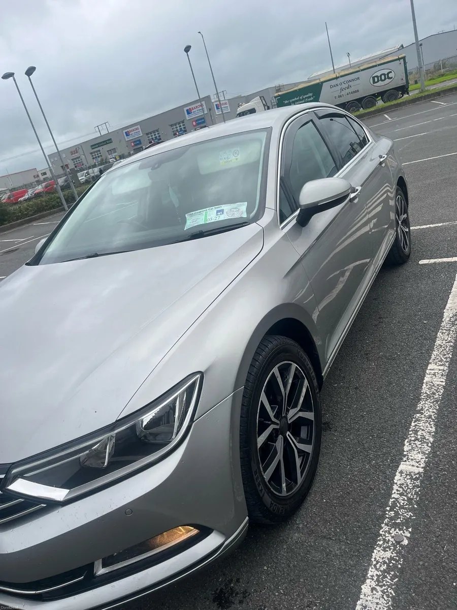 Car - Image 5
