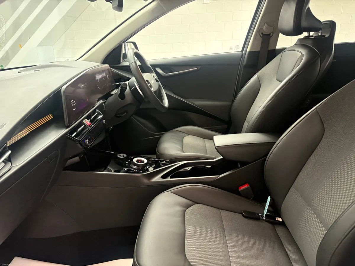 Kia eNiro K3 64Kwh 2023 - Image 4