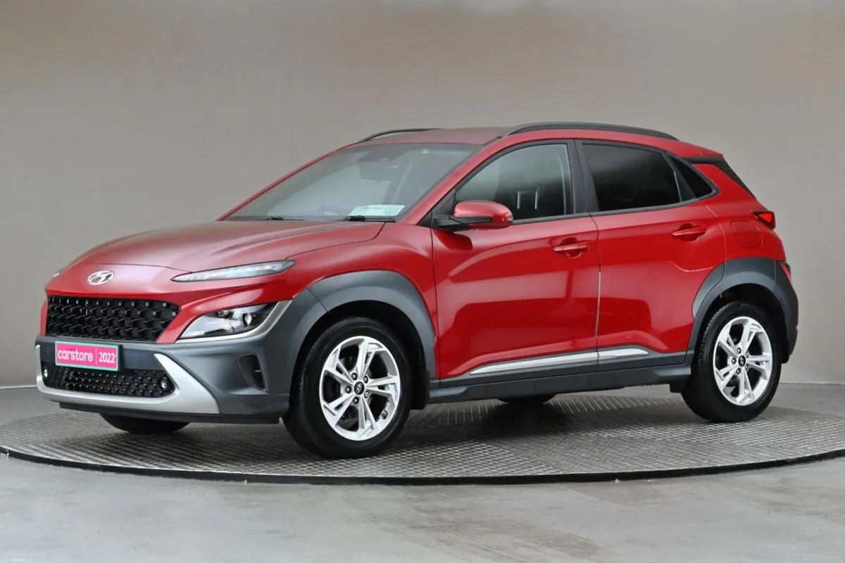 Hyundai KONA 1.6  KAUAI EXECUTIVE 6SPD - Image 4