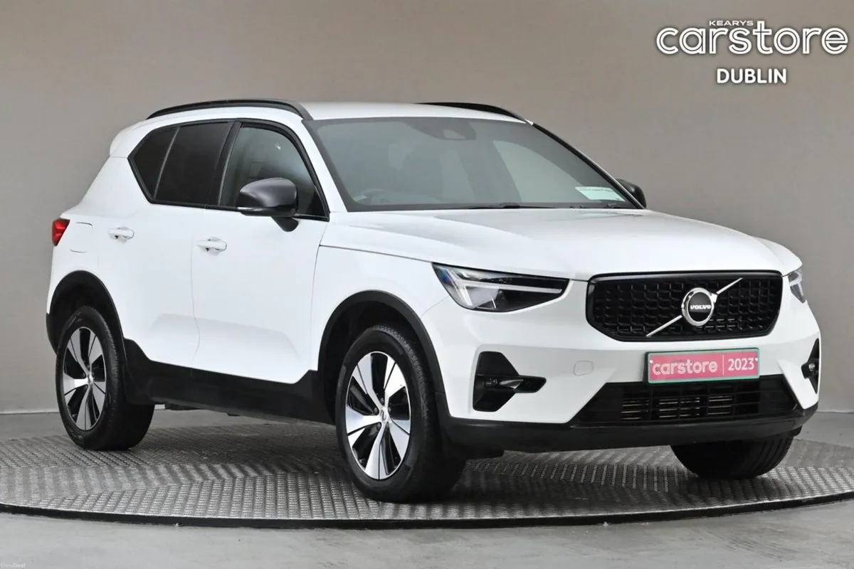 Volvo XC40 1.5 T4 RECHARGE PHEV - Image 1